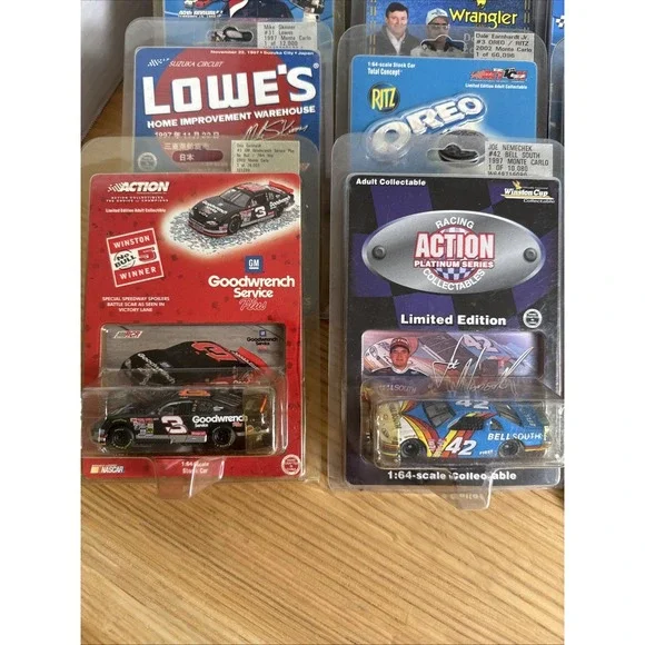 Mixed Lot Of24 1:6 Vintage NASCAR Collectables